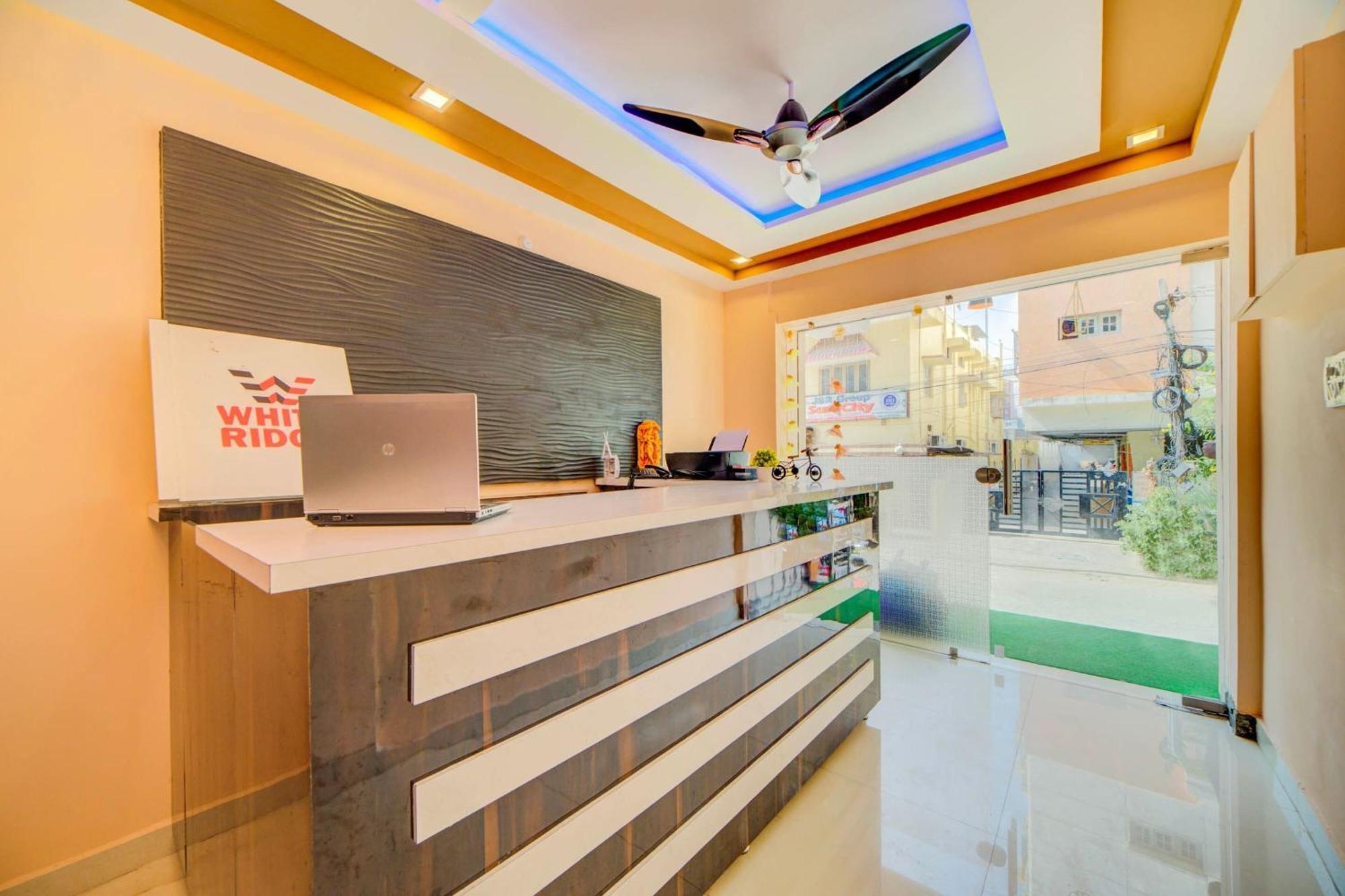 Super Hotel O White Ridge Sururnagar Luaran gambar